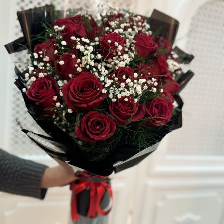 Kırmızı Canlı Gül Buketi