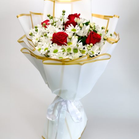 Kırmızı Gül ve Papatya Buketi