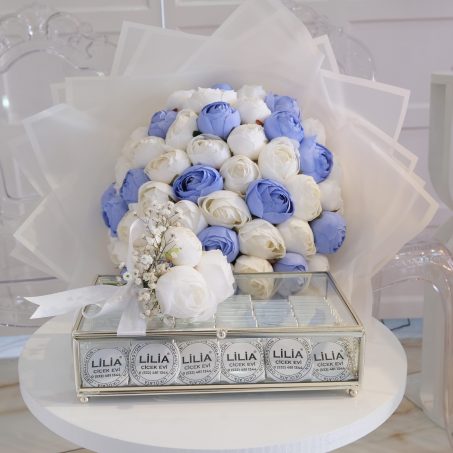 Şakayık Buketi ve Çikolata