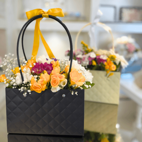 Siyah Çanta Aranjmanı